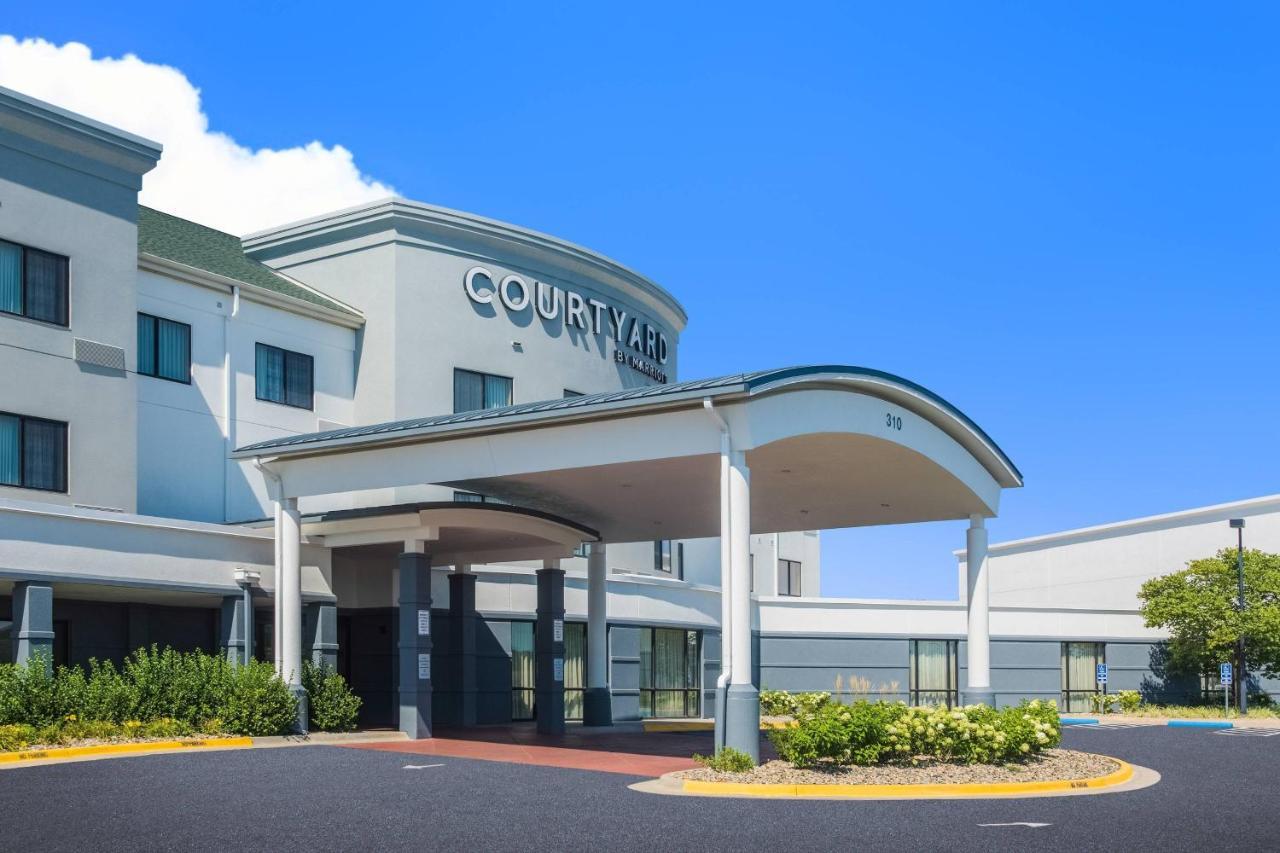 Courtyard By Marriott Junction City Hotel Exterior photo